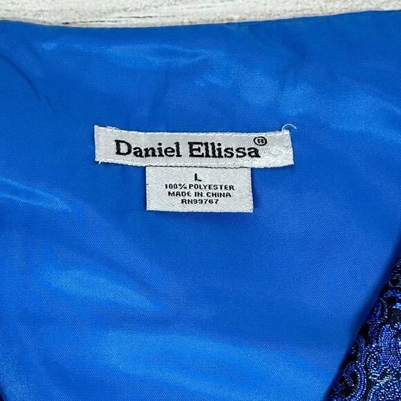 Daniel Ellissa Blue Black Metallic Paisley Vest Large MSRP $80.00 - Picture 4 of 7